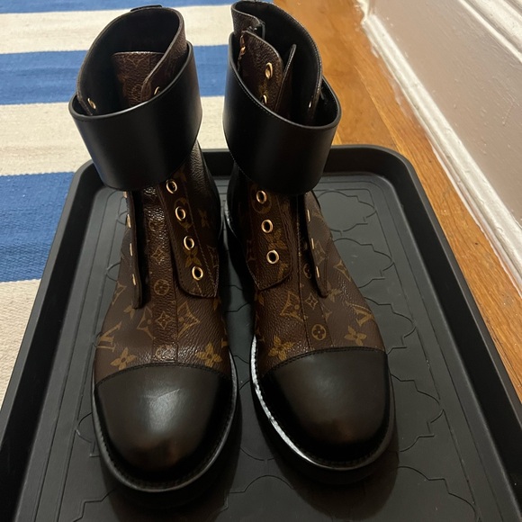 Louis Vuitton Shoes - Louis Vuitton Combat Boots